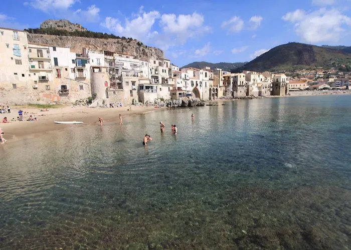 Feriehus Cozy Flat Cefalù